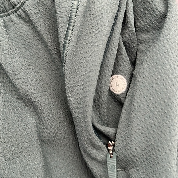 Lululemon Track That Short MR 5” - Picture 4 of 6